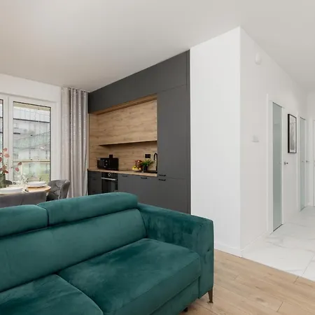 酒店 Family With Balcony & Parking In By Renters *